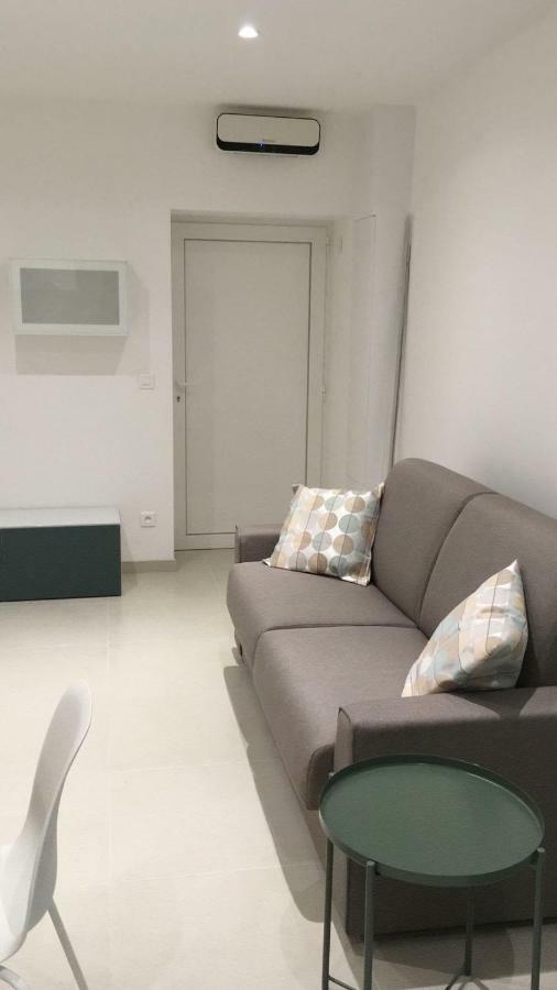 Menton 2 Pieces Climatise A Cote De La Plage Rue Palmaro エクステリア 写真